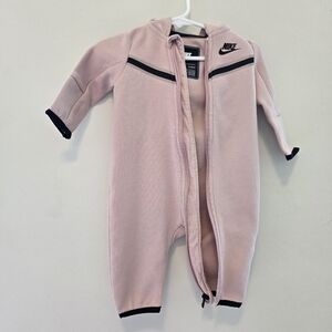 Baby (6m) Nike Sportswear Tech Fleece Full-Zip Coverall